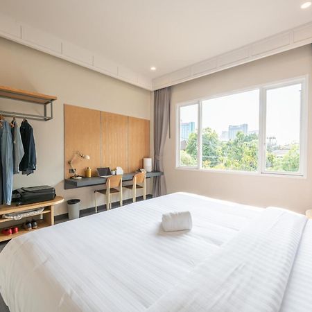 Alt Pingriver Coworking & Coliving Space Чиангмай Экстерьер фото